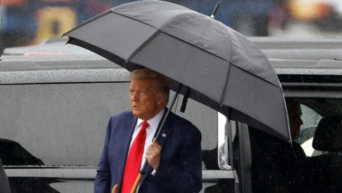 Trump asistió a la segunda jornada del juicio en su contra por difamación