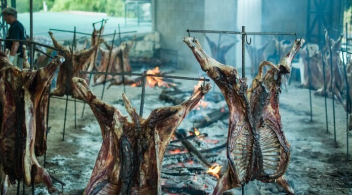 Ya llega: Cuándo será el Festival Nacional del Cordero Serrano en Tanti