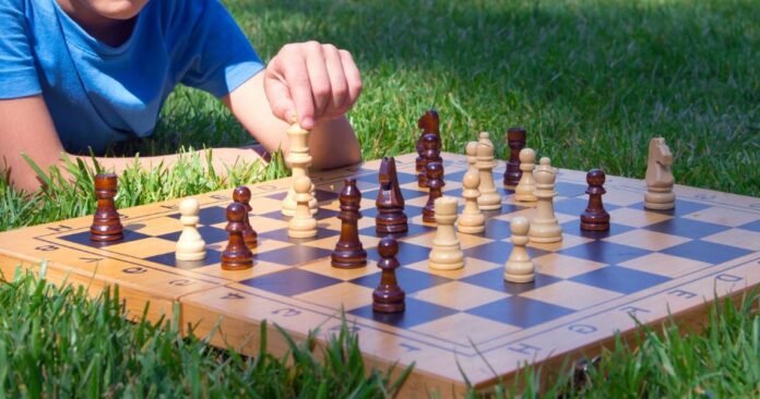 Lanzan una convocatoria pública para quienes deseen adoptar a un niño de 12 años