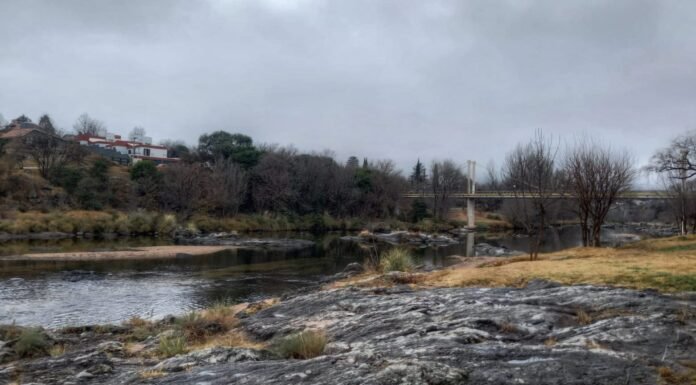 Semana primaveral en puerta tras un domingo frío y lluvioso en Carlos Paz y las sierras de Córdoba