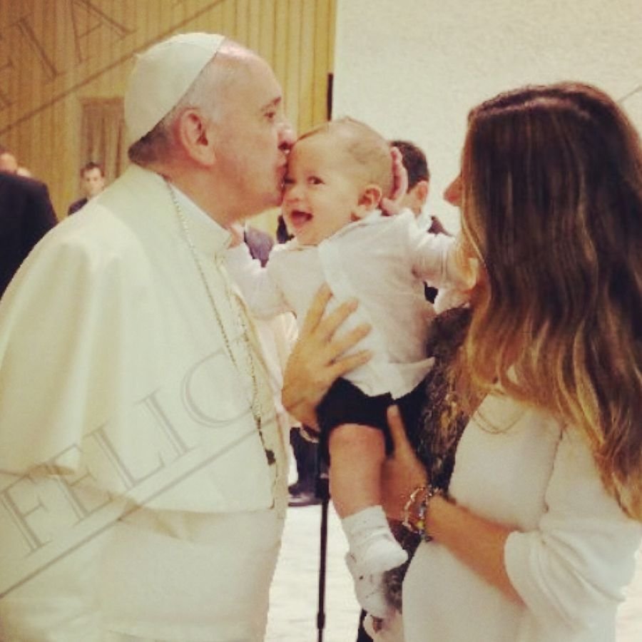 La insólita anécdota de Jimena Barón con el Papa Francisco que involucró a Diego Maradona y Wanda Nara