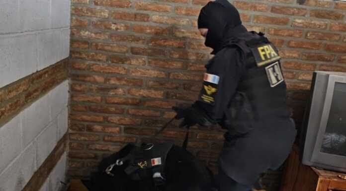 Perro de la FPA halló marihuana en un operativo antidrogas en Carlos Paz: un detenido