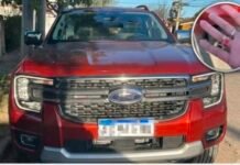 Córdoba: se resistió a una multa y arrastró a una policía con su camioneta