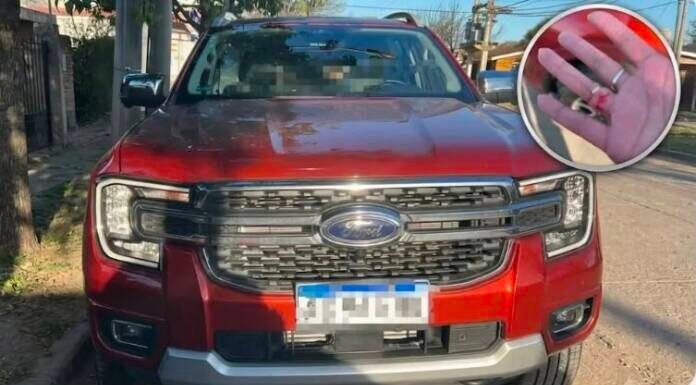 Córdoba: se resistió a una multa y arrastró a una policía con su camioneta