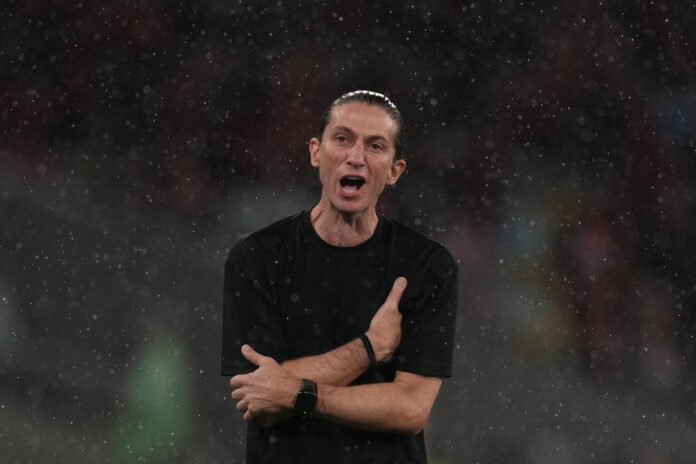 Filipe Luis sufre un 'Maracanazo' bajo el diluvio: pierde la Recopa Sudamericana contra Lanús