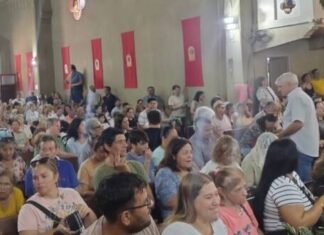 Carlos Paz celebró en todas las parroquias el Domingo de Ramos