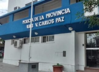 Carlos Paz: Lo sorprendieron rompiendo la vidriera de un local en plena madrugada