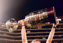 Filipe Luis se despide del Flamengo “con la conciencia tranquila” y un vídeo para llorar