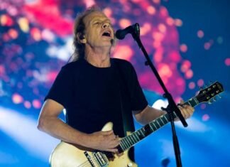 Internaron a Stevie Young, el guitarrista del grupo AC/DC, a poco de llegar al país